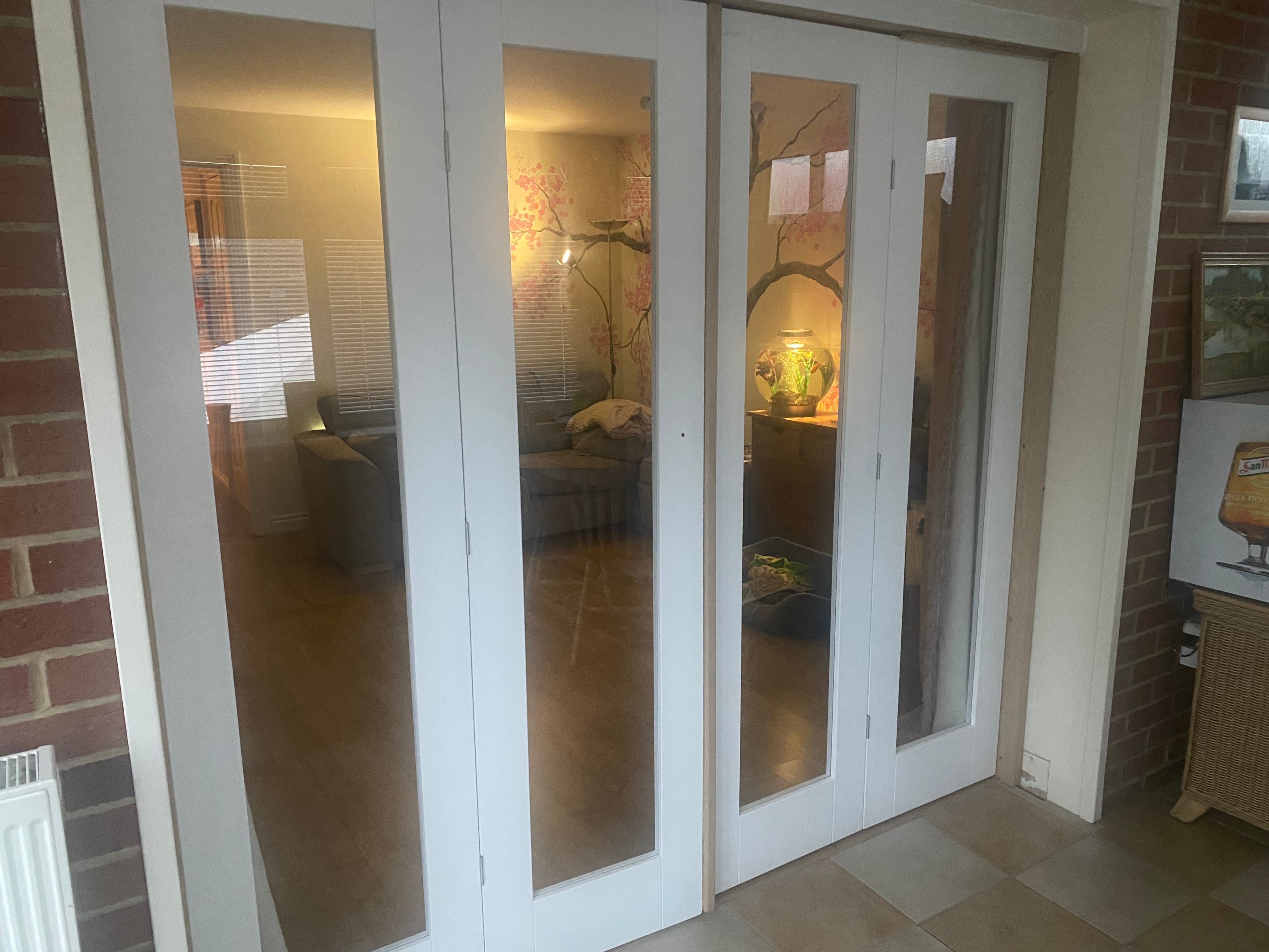White P10 Frenchfold - Clear (3 x 573mm Doors)